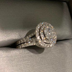 Neil Lane Oval Bridal Ring (Set)